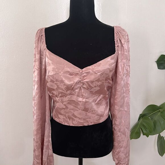 LUSH Blush Pink Blouse NWT - Picture 2 of 7